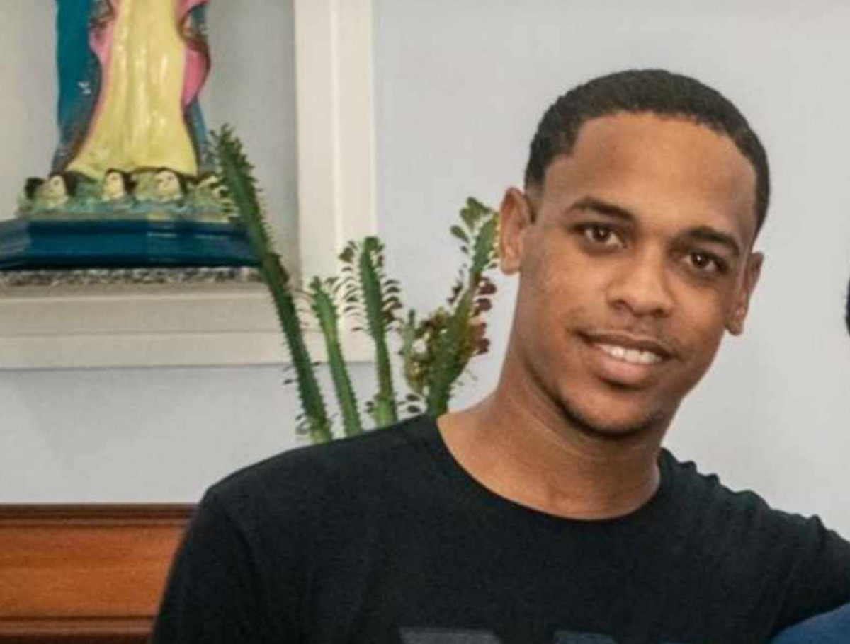 Jalmir Ribeiro, 22 anos, est&aacute; desaparecido desde a tarde de s&aacute;bado (21)