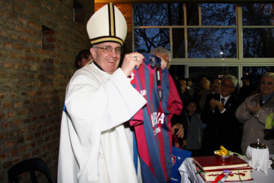 San Lorenzo lamenta morte do Papa Francisco: 'Estaremos juntos pela eternidade'