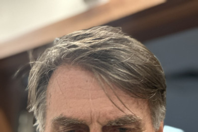 Bolsonaro diz que população não quer outro nome da direita como candidato que não seja ele