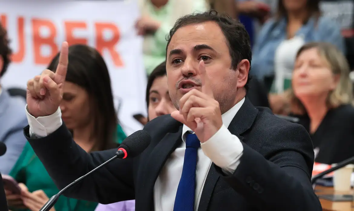 Glauber Braga recorre à CCJ contra processo de cassação do mandato