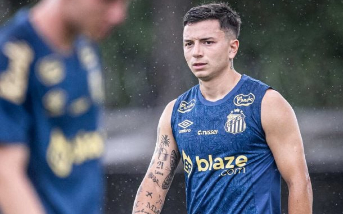 Barreal tem les&atilde;o e vira d&uacute;vida para enfrentar o RB Bragantino