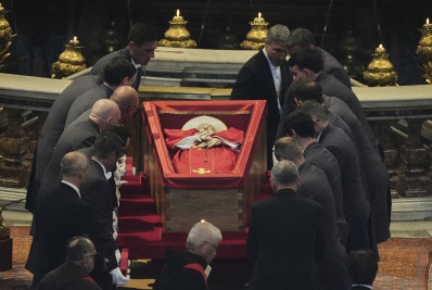 Mais de 200 chefes de Estado devem comparecer ao funeral do papa Francisco no sábado