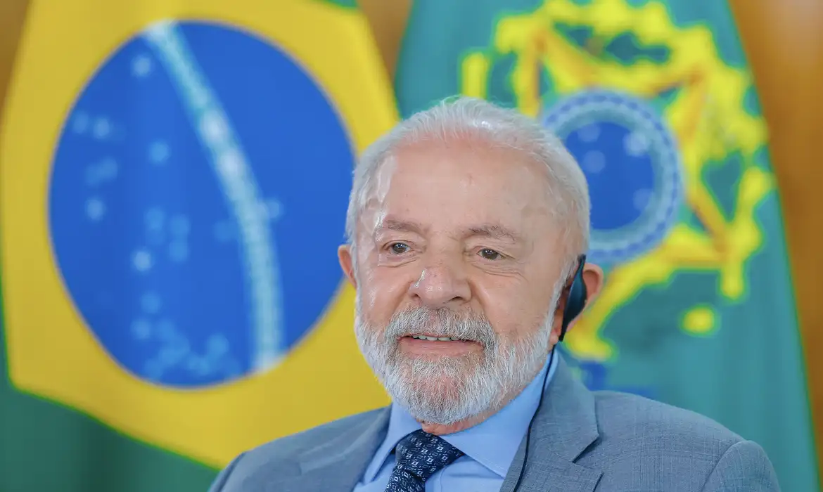 Com receio de novo constrangimento, Lula evita ato público do 1º de Maio 
