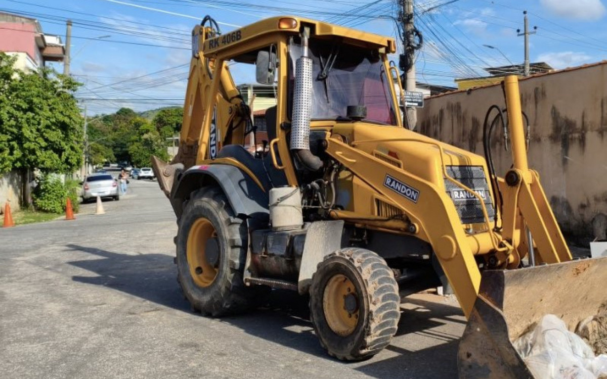 Maquinário usado para recolher os lixos