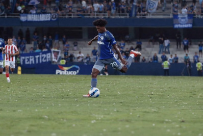 Mulher e filho de atleta do Emelec são sequestrados no Equador