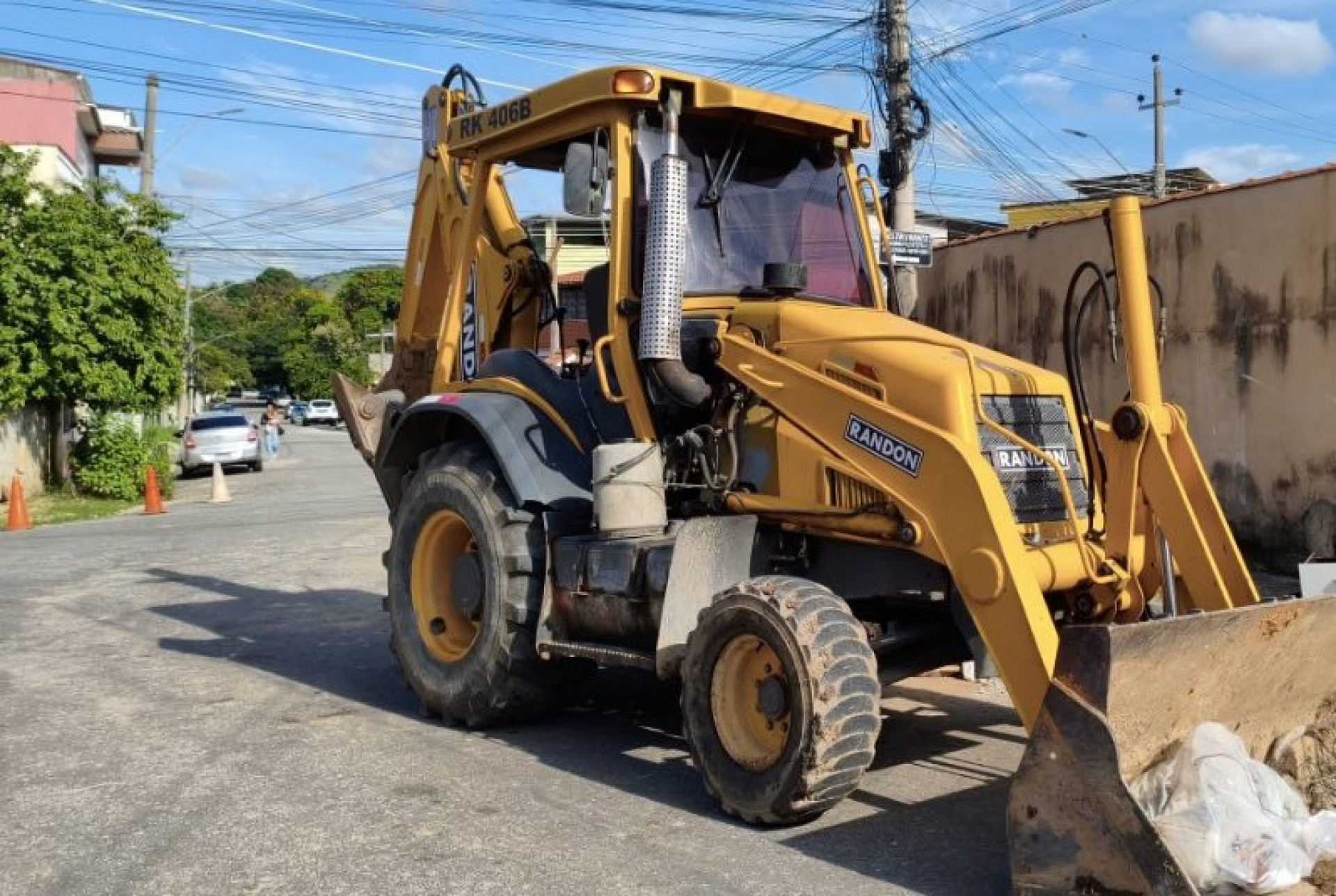 Maquin&aacute;rio usado para recolher os lixos - Matheus Stutz