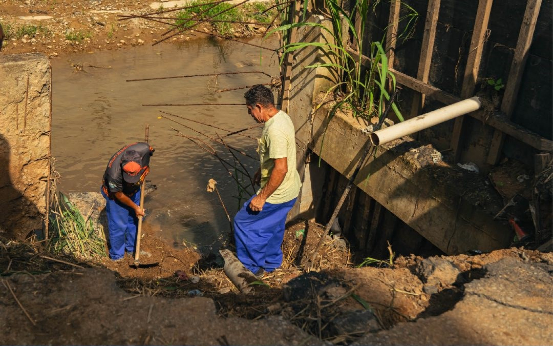 Houve ainda manuten&ccedil;&atilde;o da conten&ccedil;&atilde;o no Rio dos Macacos - Matheus Stutz