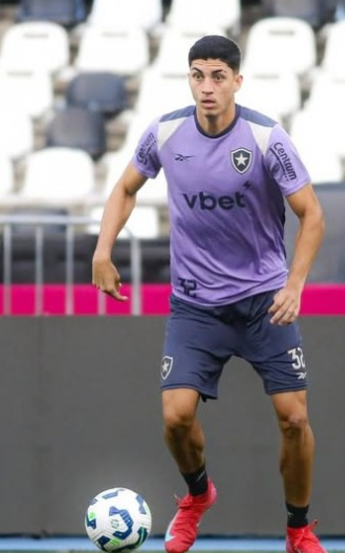 Jair pode ser desfalque no Botafogo - Arthur Barreto/BFR