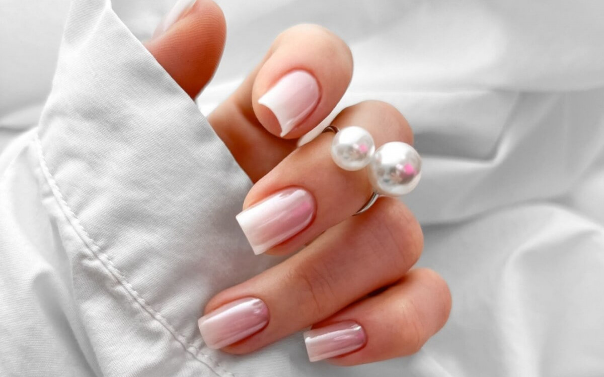 As unhas ganharam destaque nos desfiles do SPFW (Imagem: Wirestock Creators | Shutterstock) 