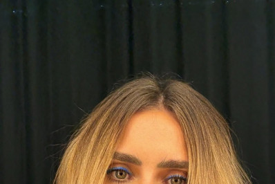 Carolina Dieckmann mostra passo a passo de maquiagem para festa da Globo