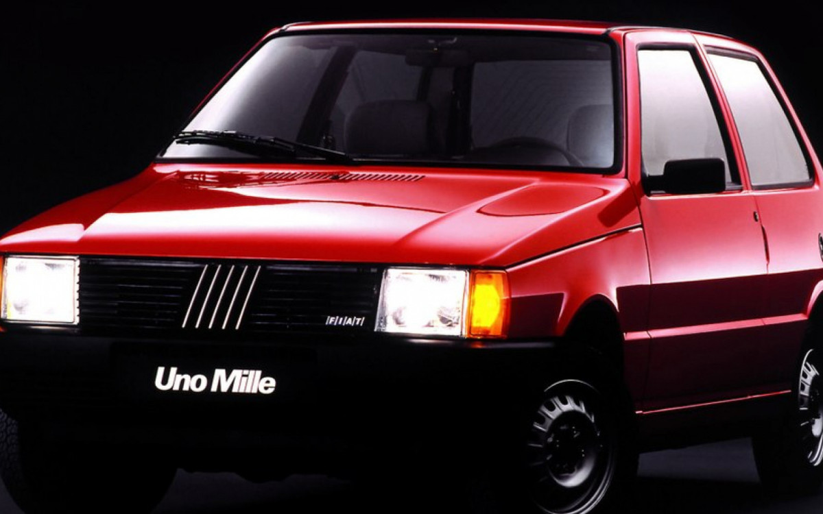 Uno revolucionou o mercado com o lan&ccedil;amento da vers&atilde;o 1.0, o Uno Mille - Reprodu&ccedil;&atilde;o / Internet