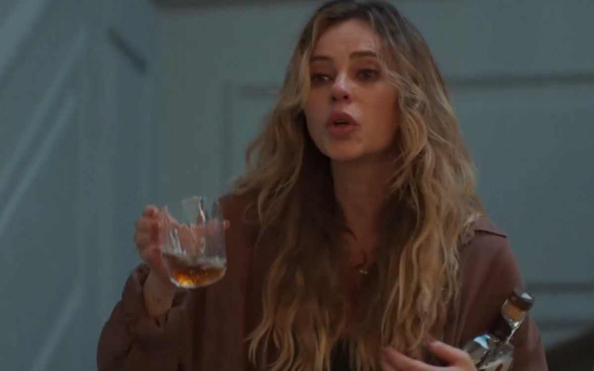 Paolla Oliveira interpreta Heleninha em 'Vale Tudo' - Reprodução de vídeo / TV Globo