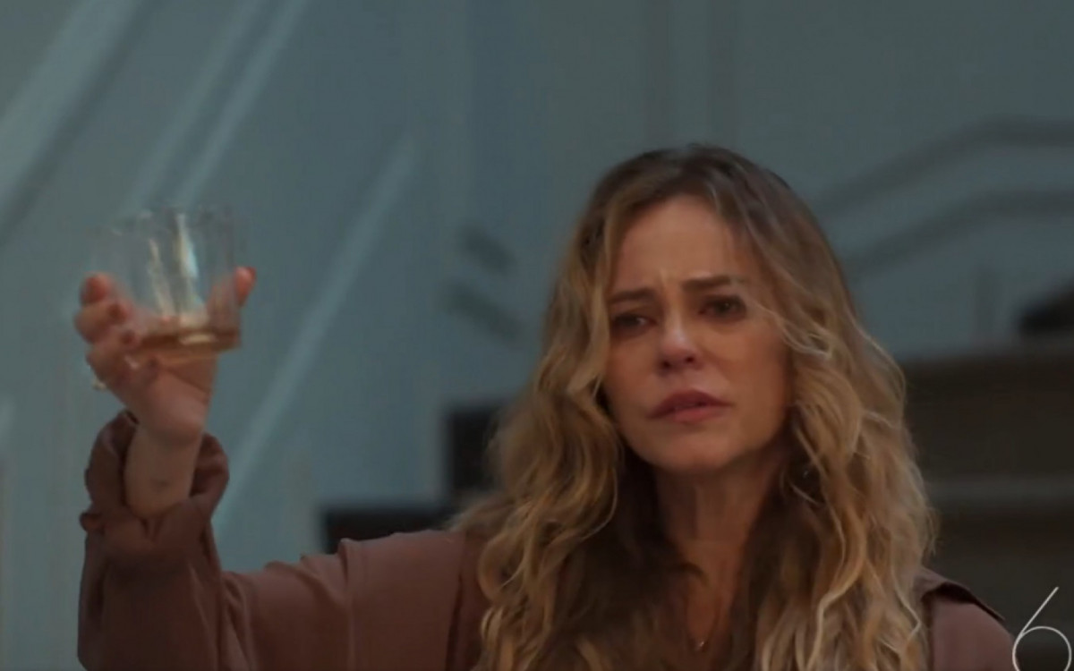 Paolla Oliveira interpreta Heleninha em 'Vale Tudo' - Reprodução de vídeo / TV Globo