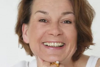 Escritora é encontrada morta em casa flutuante na Alemanha