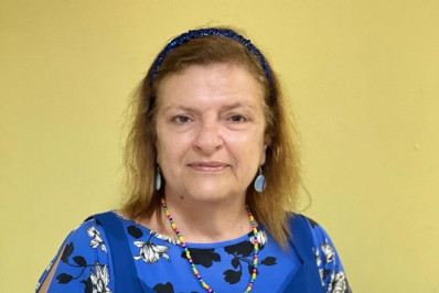 Escritora de Niterói celebra Dia Nacional da Matemática com obras sobre a ciência dos números