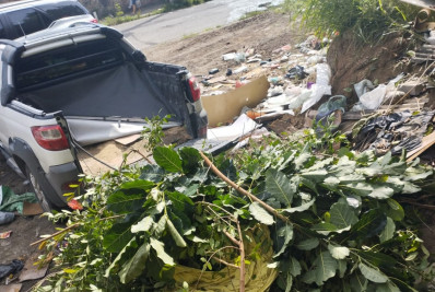 Dois homens são detidos por descarte irregular de lixo em São Gonçalo