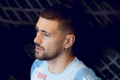 Flamengo mantém cautela sobre renovação de Arrascaeta mesmo com boa fase