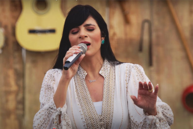 Fernanda Brum e Morada comandam o AdoraSom Gospel na Orla de Imbetiba