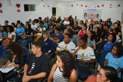 Autismo é tema da formação continuada do Abril Azul em Levy Gasparian