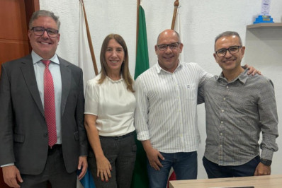 Ex-prefeito de Iguaba reúne prefeitos da Região dos Lagos com coordenadora da Embratur