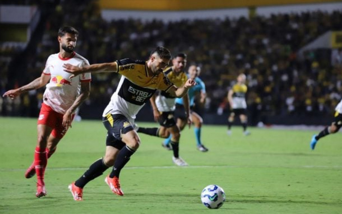 Crici&uacute;ma bate Bragantino e abre vantagem m&iacute;nima na Copa do Brasil