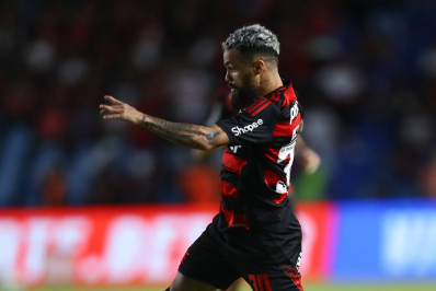 Torcedores do Flamengo se revoltam com chance incrível perdida por Michael