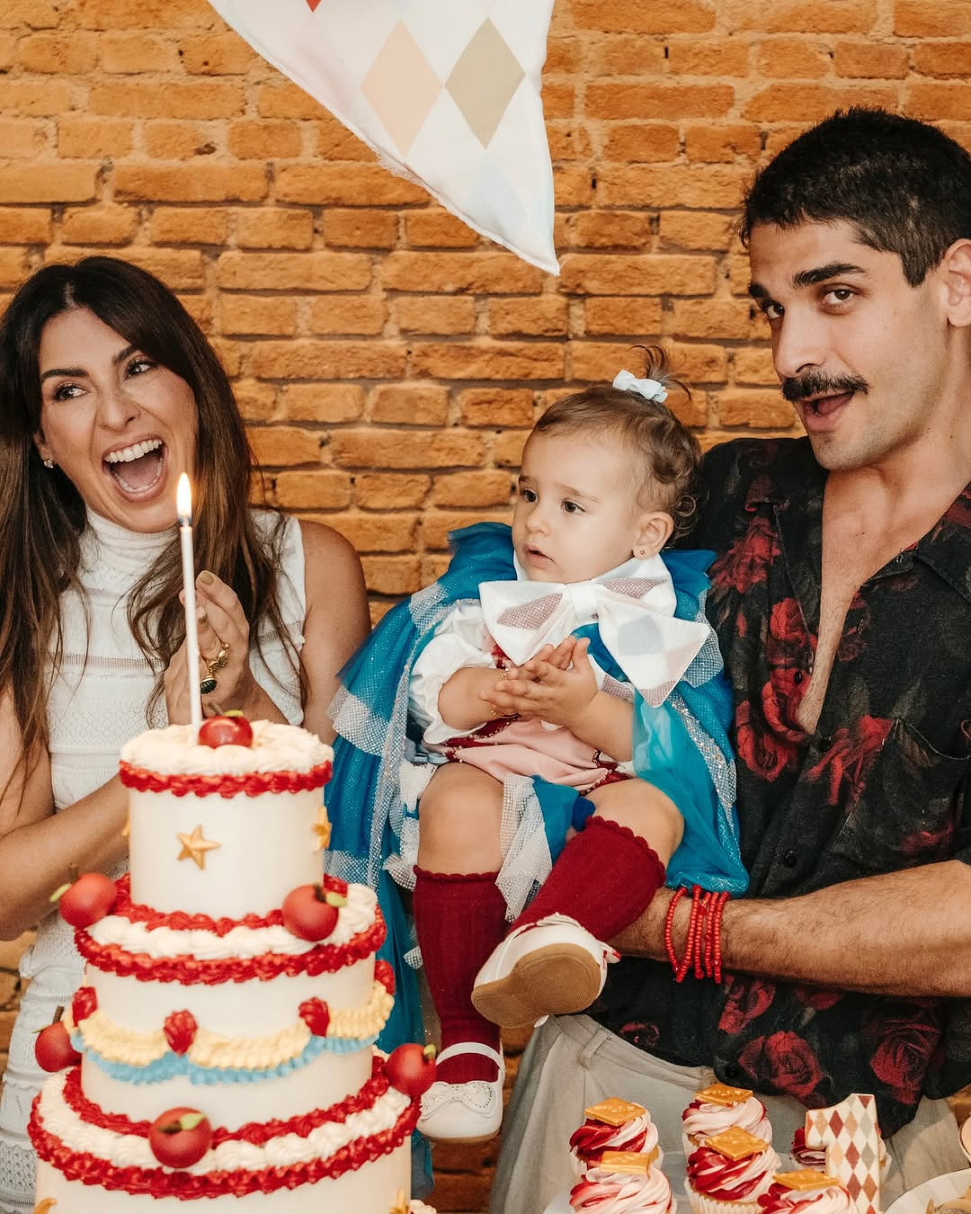 Fernanda Paes Leme e Victor Sampaio celebram aniversário de 1 ano da filha, Pilar - Reprodução / Instagram