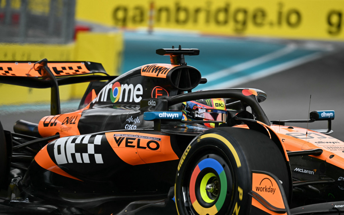 Piastri ultrapassou Verstappen no in&iacute;cio e correu para a vit&oacute;ria