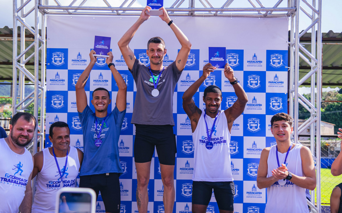 Ao longo do caminho, os participantes contaram com pontos de hidratação, estrutura de apoio e assistência da Guarda Municipal