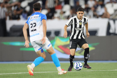 Botafogo informa lesões de Barboza, Matheus Martins e Savarino