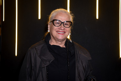 Vera Holtz e mais famosos prestigiam peça com Gregorio Duvivier em São Paulo