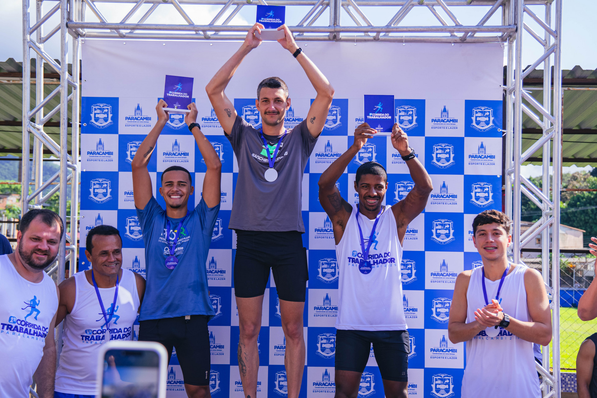 Ao longo do caminho, os participantes contaram com pontos de hidrata&ccedil;&atilde;o, estrutura de apoio e assist&ecirc;ncia da Guarda Municipal - Lucas Galv&atilde;o / PMP