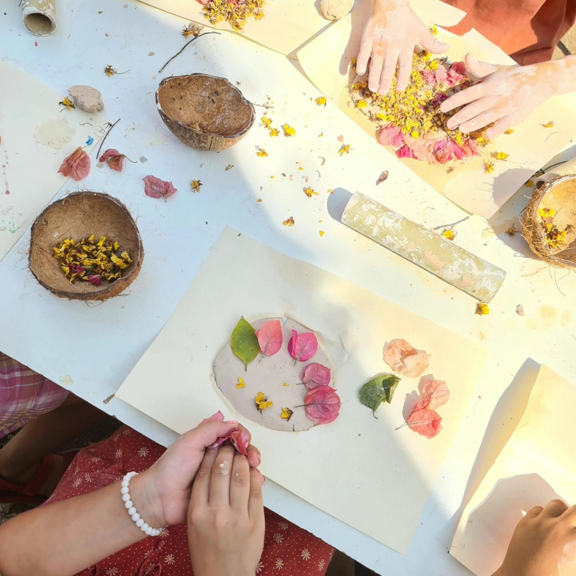 Cursos são oferecidos no local