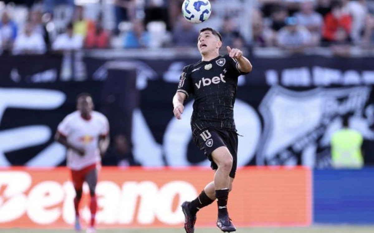 Botafogo teme les&otilde;es nos nove jogos at&eacute; o Mundial de Clubes