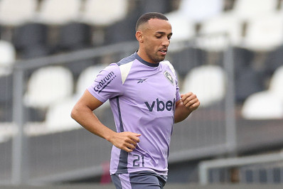 Marçal e Nathan Fernandes são relacionados para Bahia x Botafogo; veja a lista