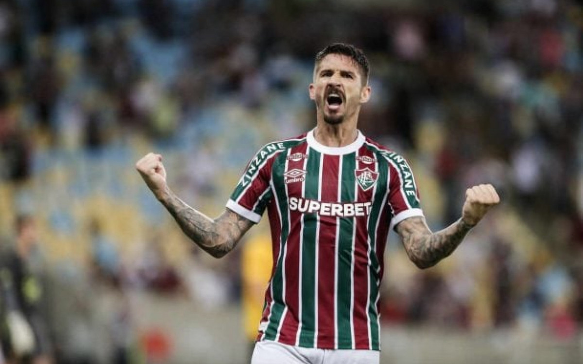 Everaldo, do Fluminense, cita desafio de substituir Cano: ‘Sei da responsabilidade’