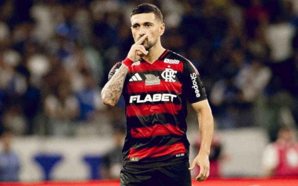 Arrascaeta analisa primeira derrota do Flamengo no Brasileir&atilde;o: ‘Cometemos muitos erros’