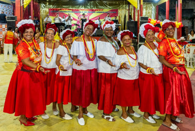 Unidos de Lucas define enredo