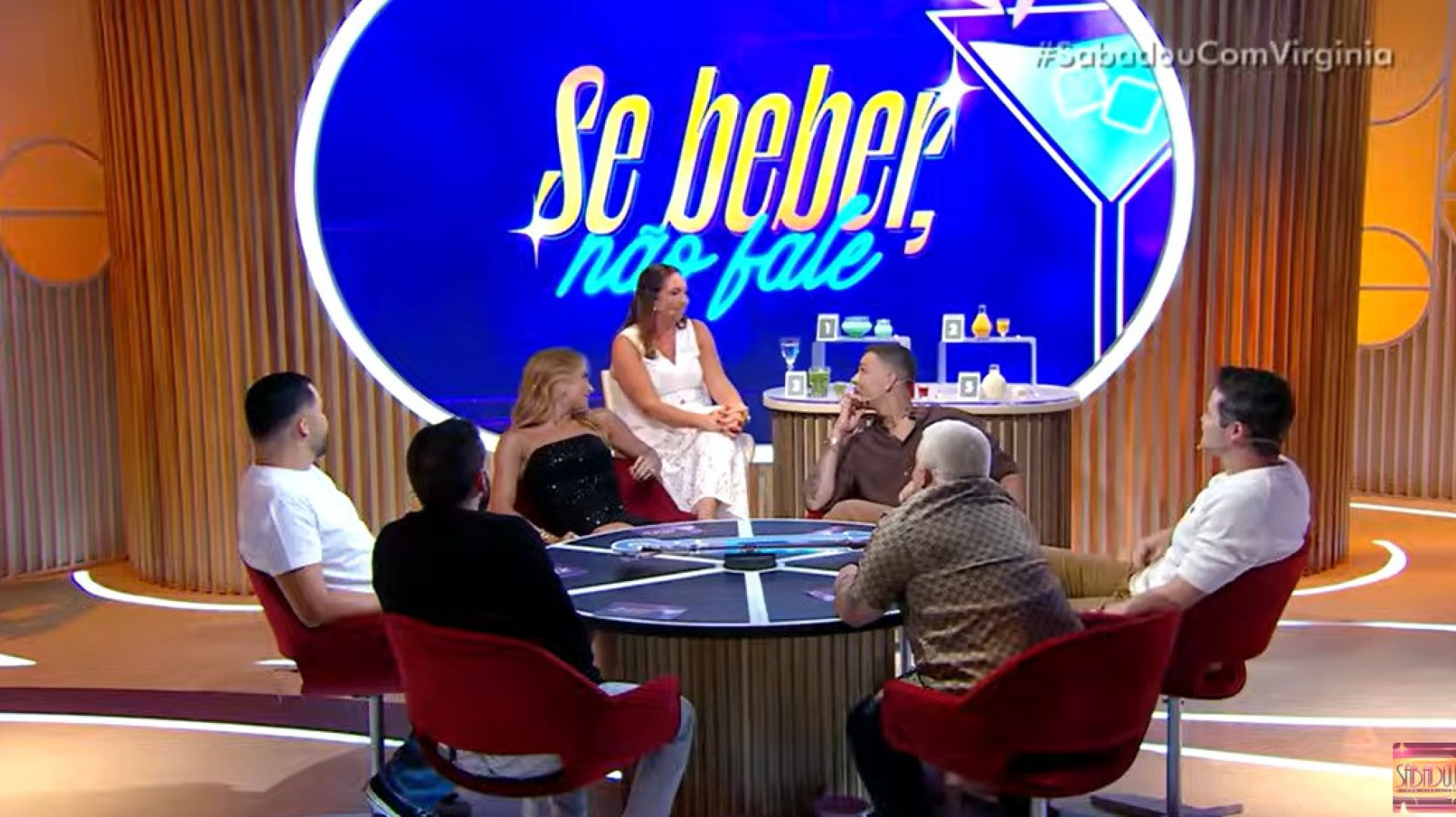 Virginia Fonseca revela que Zé Felipe ficou cinco dias dormindo no sofá - Reprodução Youtube