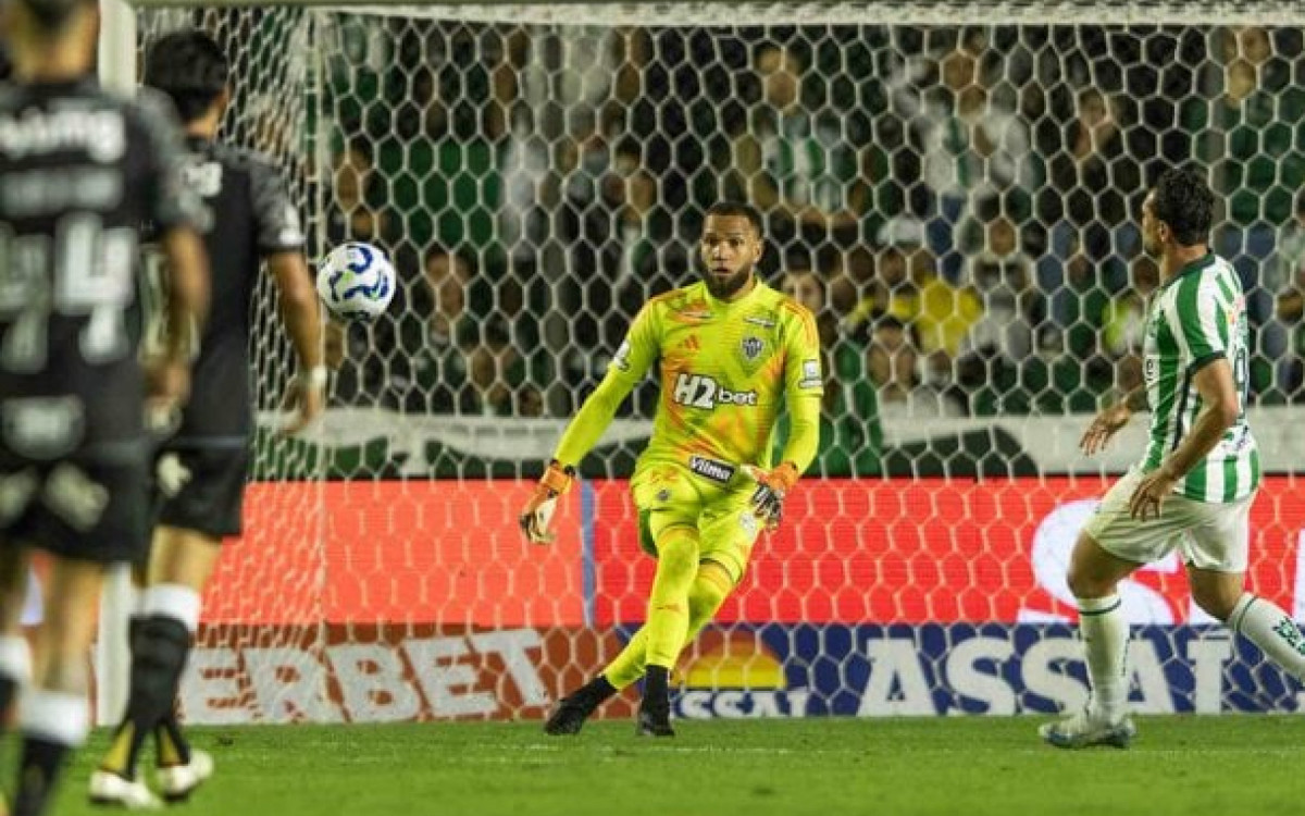 Everson valoriza vit&oacute;ria fora de casa do Atl&eacute;tico e avalia sua participa&ccedil;&atilde;o: ‘Feliz de ter dado minha parcela’