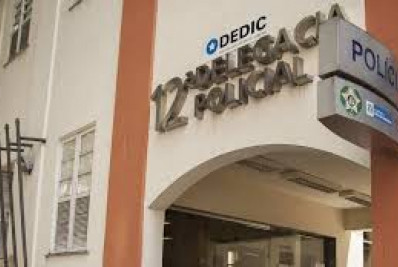 PM prende homem suspeito de roubar idosa após deixar banco em Copacabana