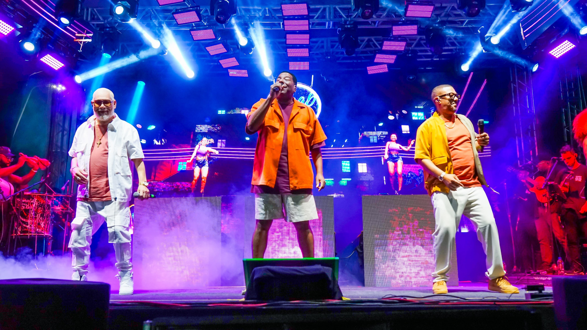 Grupo Samba 90 Graus se apresentou no Palco Matriz - Gilberto Rocha/ PMSJM