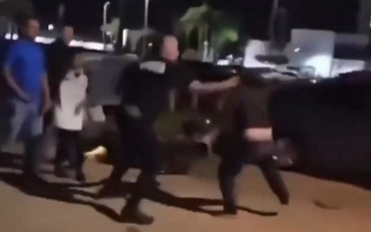 Vasco demite seguran&ccedil;a Betinho, que agrediu torcedor