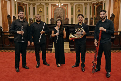 Quinteto Lorenzo Fernandez se apresenta no projeto Clássicos de Câmara