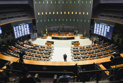 Câmara aprova projeto que amplia número de deputados federais