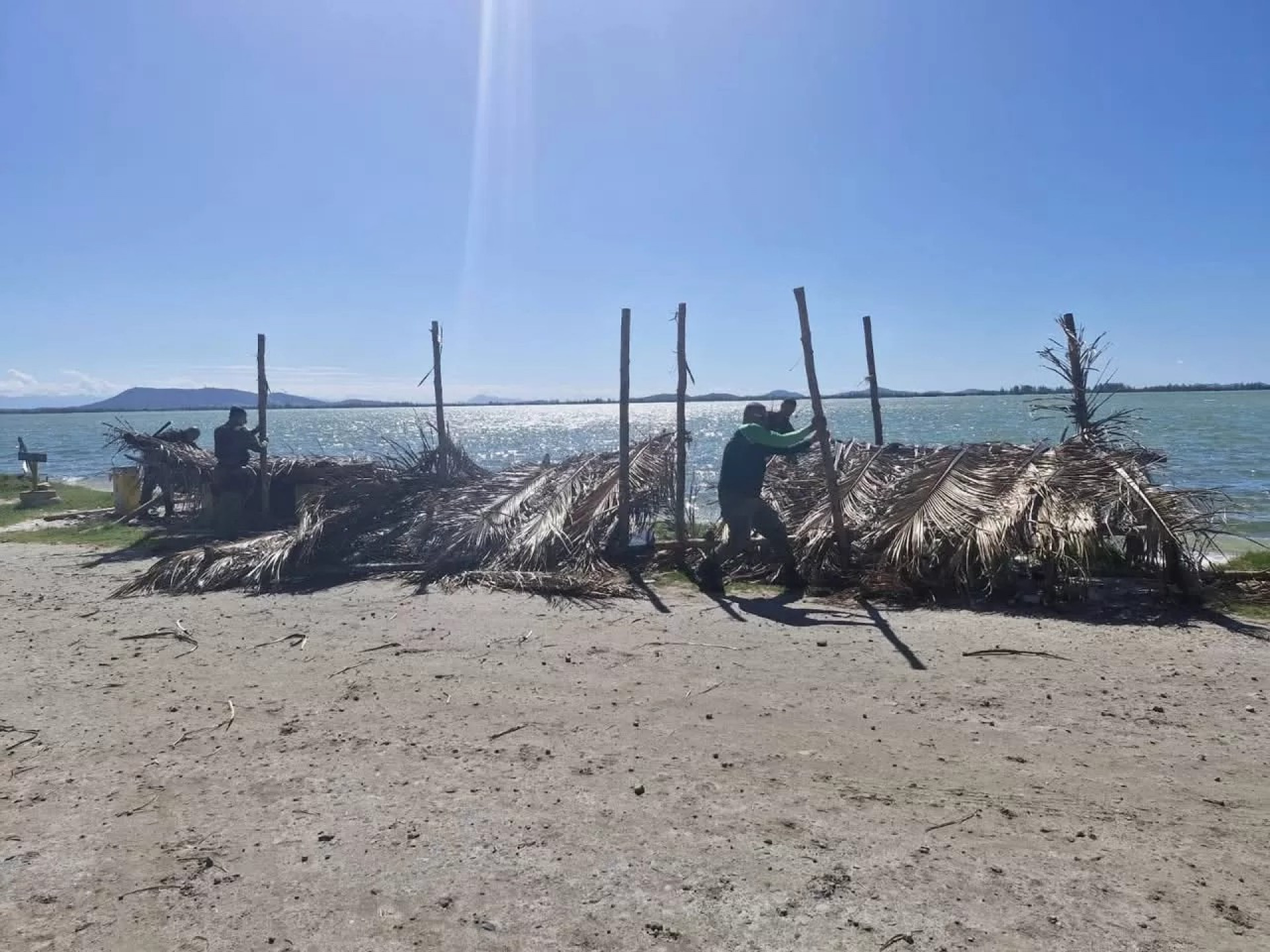 Ocupa&ccedil;&atilde;o irregular &eacute; desmontada  - Ascom 