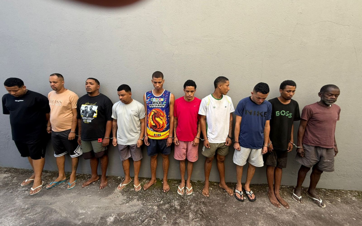 Alguns dos presos na operação desta quinta-feira