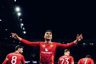 Manchester United e Tottenham vencem e farão final da Liga Europa