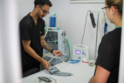 Secretaria de Proteção e Defesa Animal de Volta Redonda capacita profissionais para aprimorar o cuidado veterinário municipal