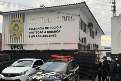 Mulher é presa por torturar filha de 1 ano para tentar reatar com ex